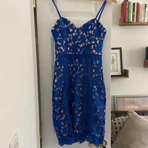 Lulu’s blue lace mini dress